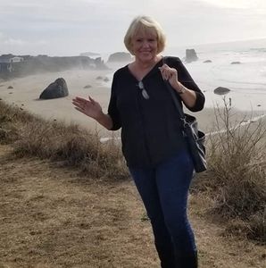 Meet your Posher, Beverly